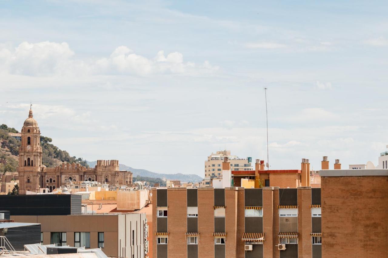 In The Historic Center Of Malaga, Very Close To The Beach And The Ave Train Station, With Private Parking 外观 照片