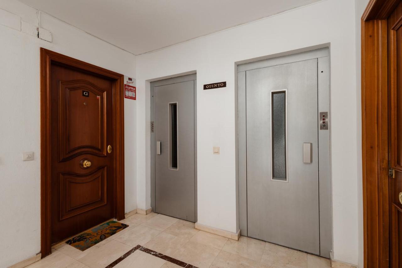 In The Historic Center Of Malaga, Very Close To The Beach And The Ave Train Station, With Private Parking 外观 照片
